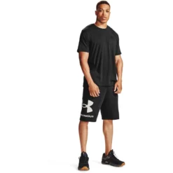 Under Armour Men's UA Rival Fleece Big Logo Shorts Black / Onyx White 10 Under Armour Men's UA Rival Fleece Big Logo Shorts Black / Onyx White -Canterbury Shop s7.v5 1357118 001 fsf