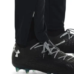 Under Armour Men's UA Challenger Training Joggers Black / White -Canterbury Shop s7.v5 1365417 001 akcsr